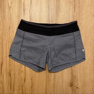 Lululemon Run Times Gray Herringbone Size 6.